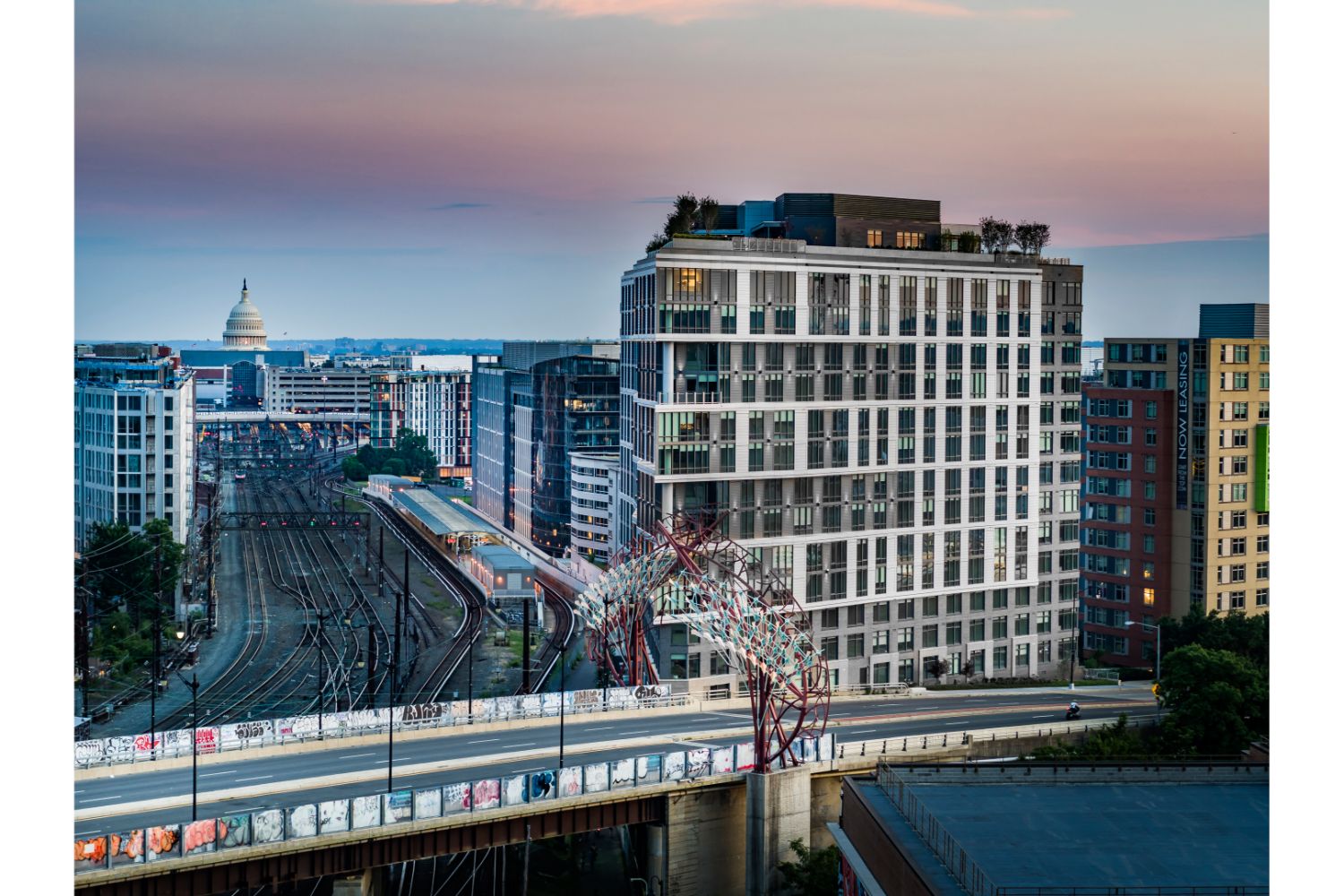 Photo Gallery Luxury Apartments in DC The Burton